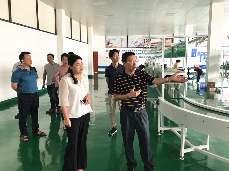 龙岩市新罗区副区长张春艳一行赴人才集团对接洽谈合作事宜